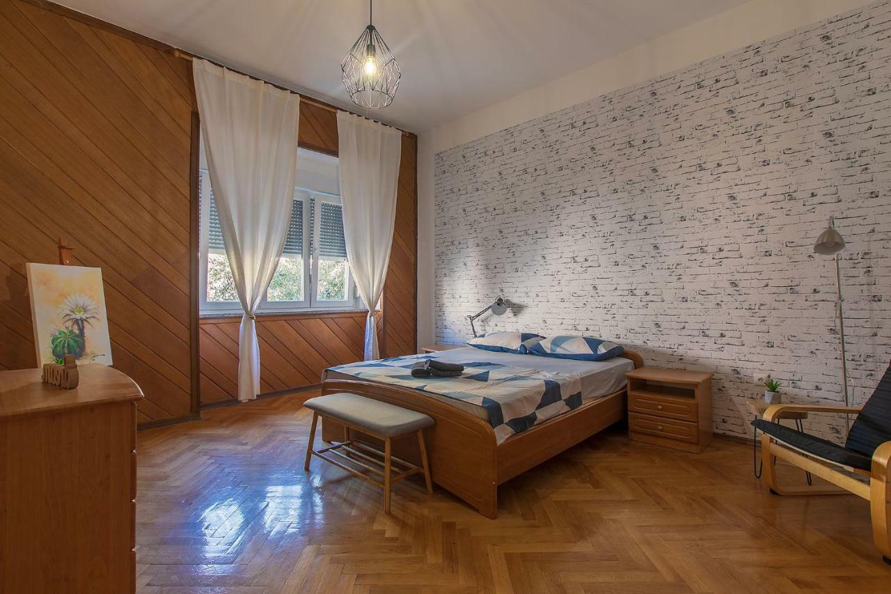Polias Apartment Пула Екстер'єр фото